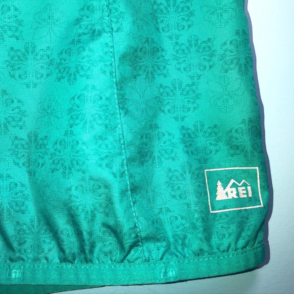 REI WINDBREAKER JACKET